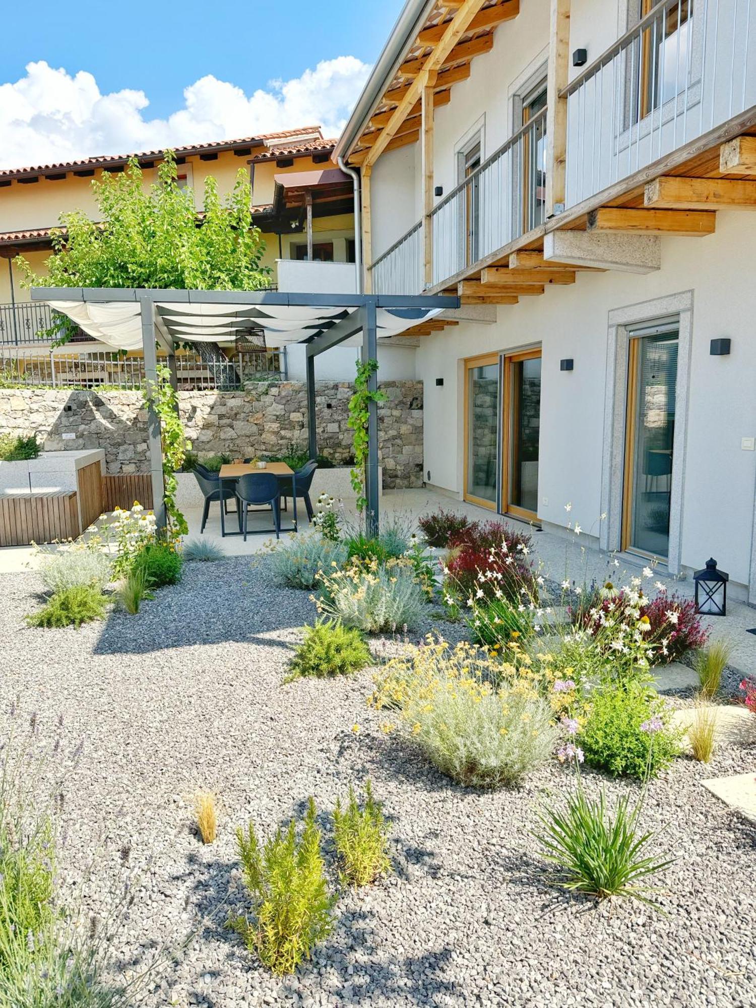 Villa Casa Matko Kostanjevica na Krasu Esterno foto